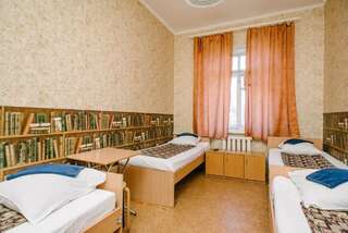 Гостиница Звезда Хостел Санкт-Петербург Кровать в общем 8-местном номере для мужчин-2